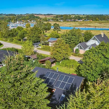 30168-odder-pouli-nielsensvej-3 *