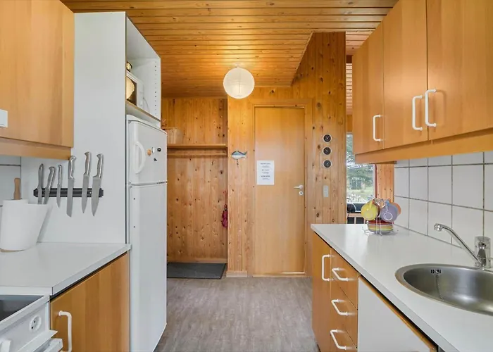 Дом отдыха 30168-odder-pouli-nielsensvej-3