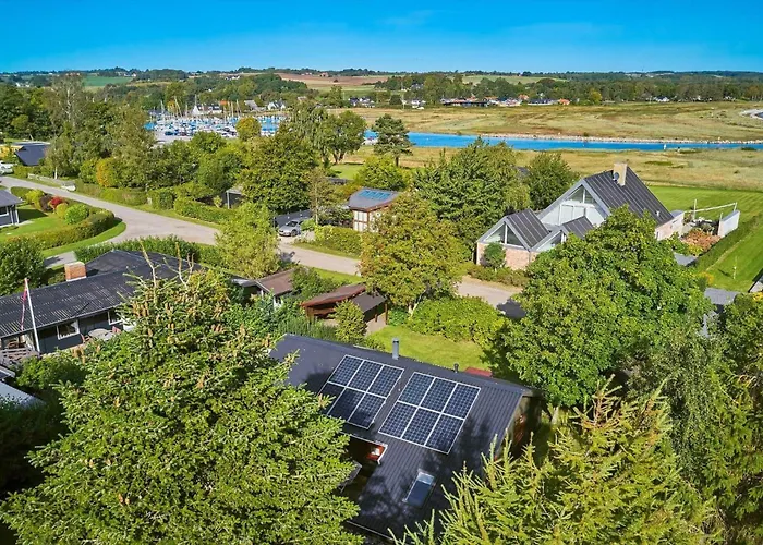 30168-odder-pouli-nielsensvej-3 *