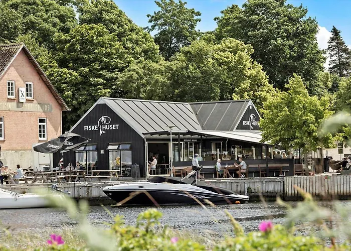 30168-odder-pouli-nielsensvej-3 * Одде