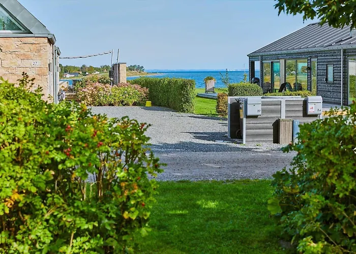 Дом отдыха 30168-odder-pouli-nielsensvej-3 *