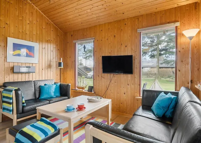 30168-odder-pouli-nielsensvej-3 *